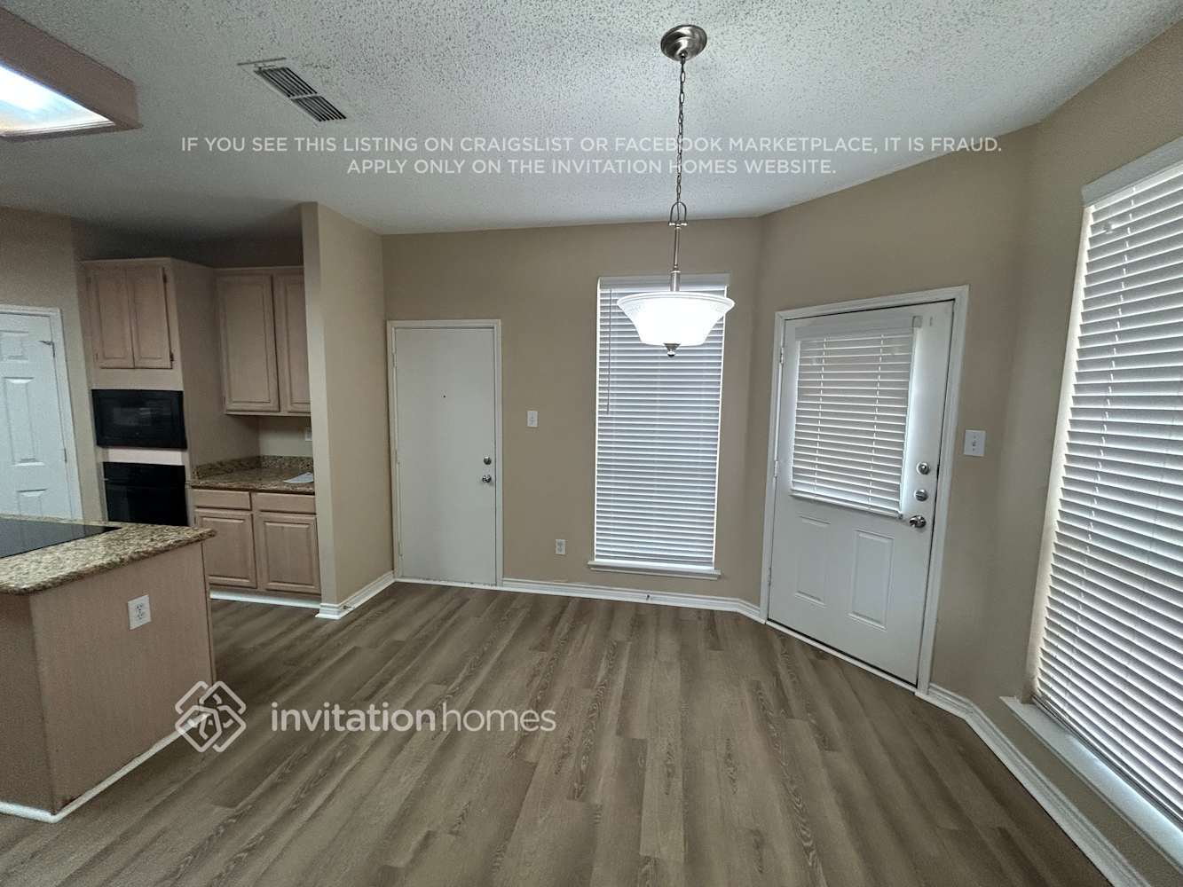 Building Photo - 2908 Olympia Dr