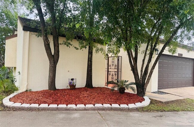 Building Photo - 20313B Sunny Shores Dr