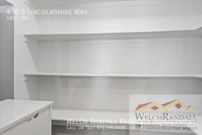 Building Photo - 430 S Lincolnshire Way