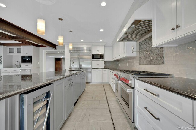 Building Photo - 47 Highland Ave