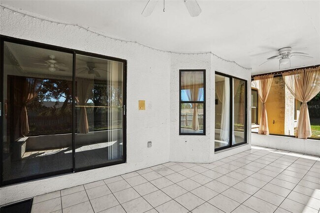 Building Photo - 241 Dartmouth Ave