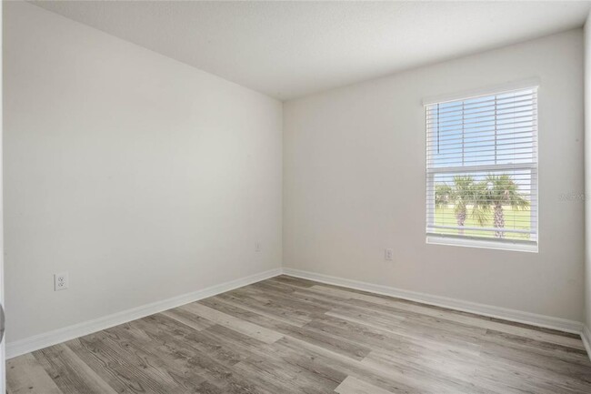 Building Photo - 9586 Poplar Ridge Ave