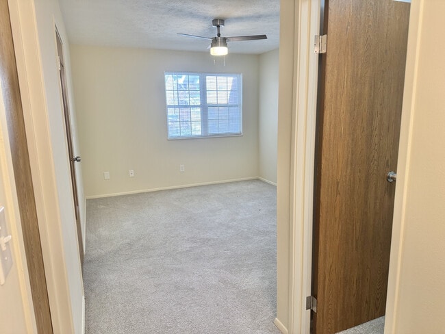 Building Photo - 1100 Tollis Pkwy