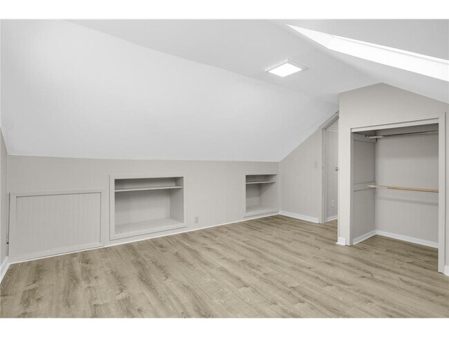 Building Photo - 3744 Perry Ave N