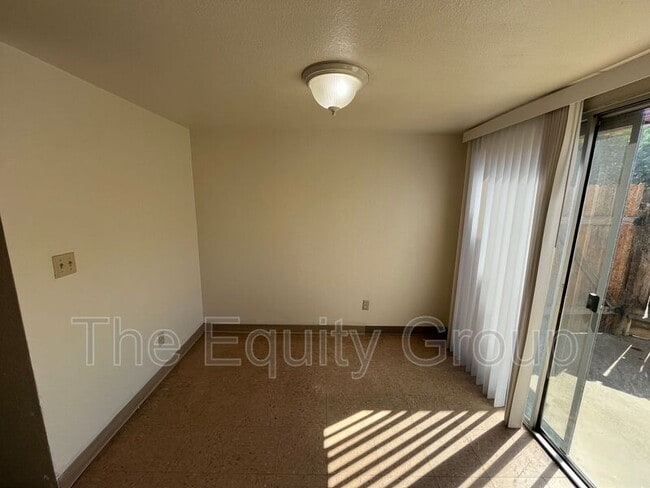 Building Photo - 840 N Williford Dr