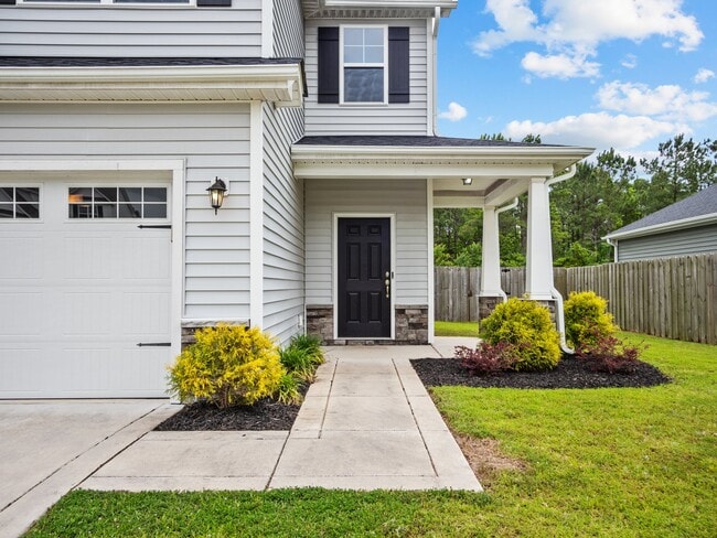 Building Photo - 220 Salty Dog Ln