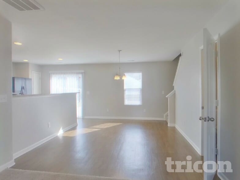 Building Photo - 1700 Allegheny Dr