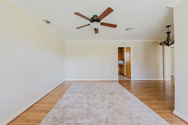 Building Photo - 5210 De Lange Ln