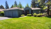 Building Photo - 3 Bed 2.5 Bath Single Level 3 Car Garage