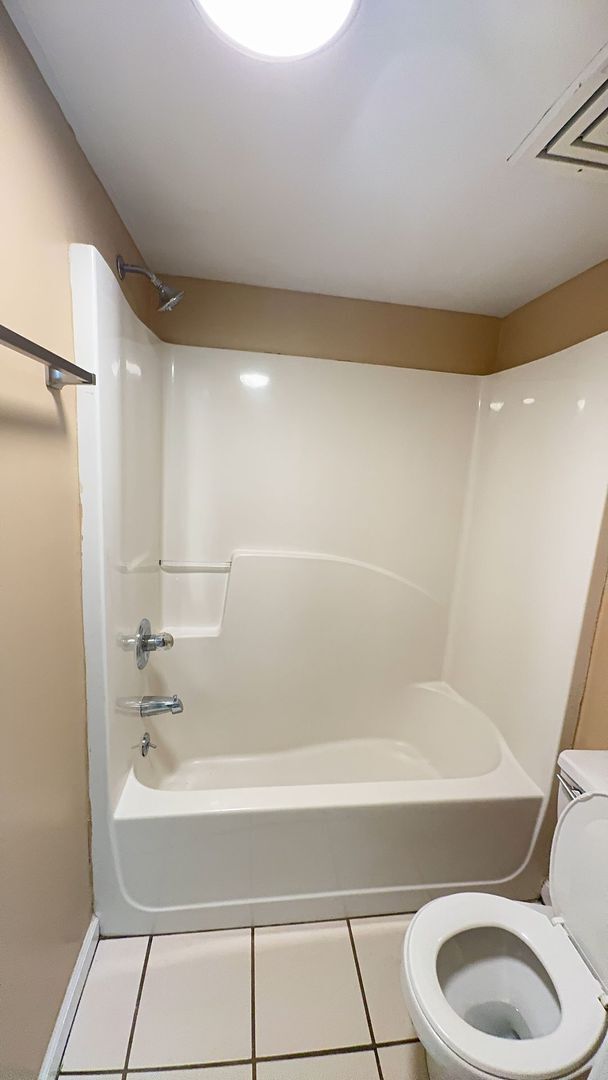 Building Photo - FALL 2026: $3,150/month for a great location w/ TWO assigned parking spaces! Move in as early as ...