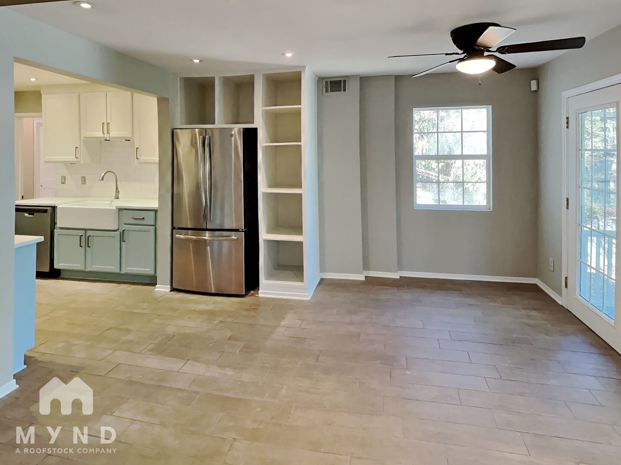 Building Photo - 3120 Skyland Dr NE