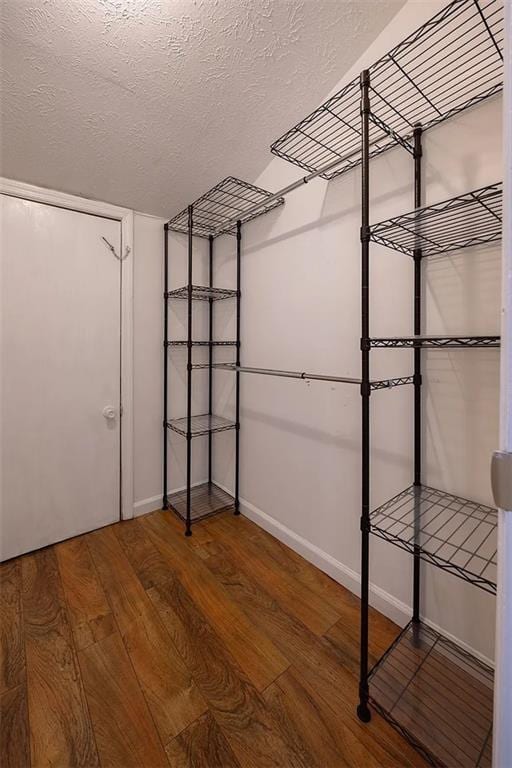 Building Photo - 4984 Meadow Ln