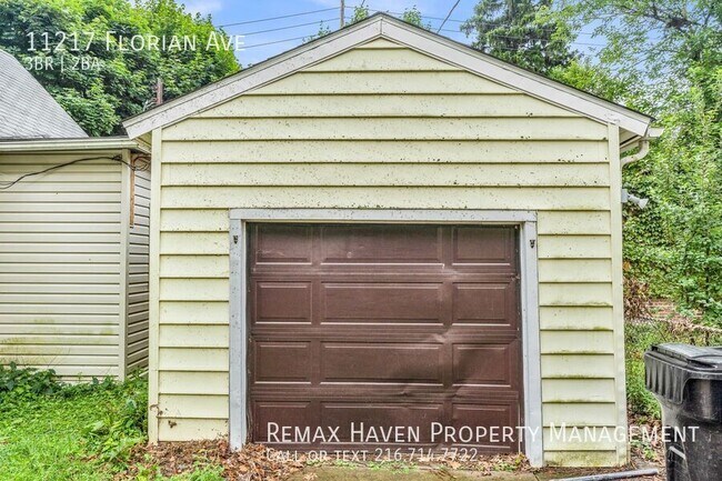 Building Photo - 11217 Florian Ave