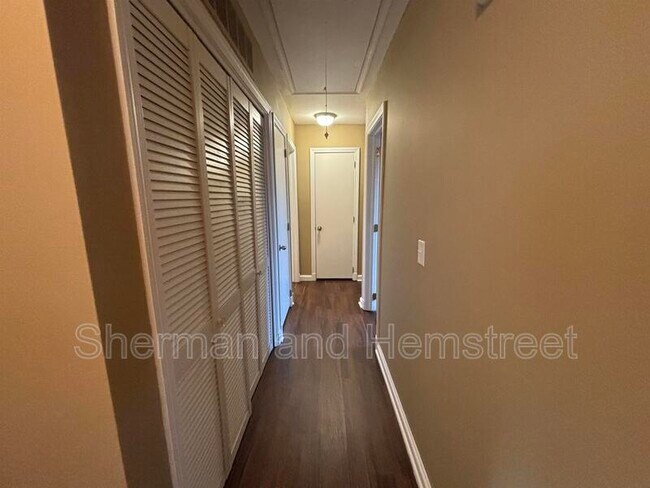 Building Photo - 1113 Glenn Ave