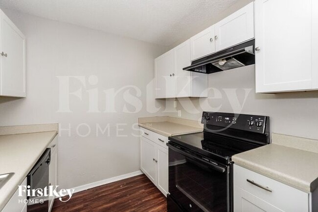 Building Photo - 1409 Harrison Ln