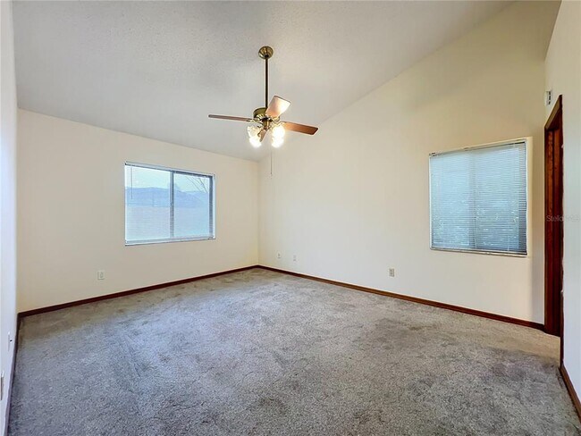 Building Photo - 4119 Waterview Loop