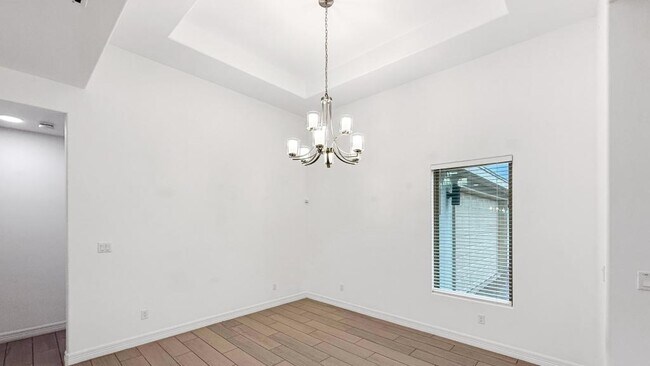 Building Photo - 5106 Sebastian Dr