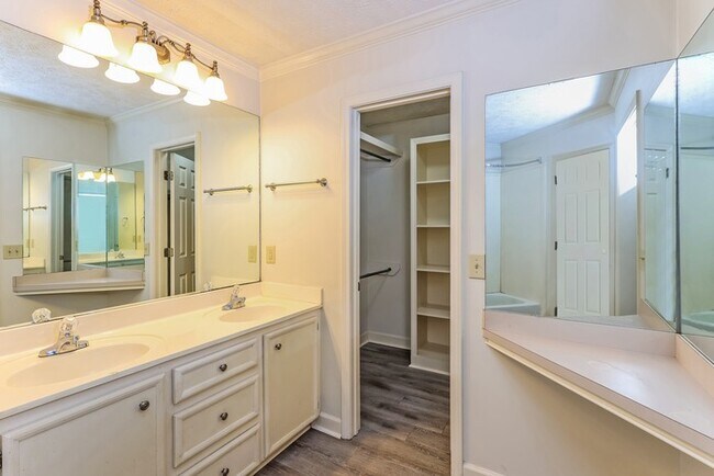 Building Photo - Classic 3-Bedroom Brick Home in Brandon, MS