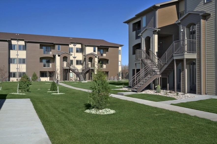 The Wyatt at Northern Lights 1410 30th Ave NW Minot ND 58703