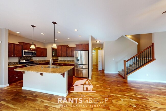 Building Photo - Stunning 4-Bedroom, 2.5 Bathroom Home on a...