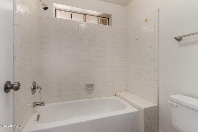 Building Photo - 5809 W Yucca St