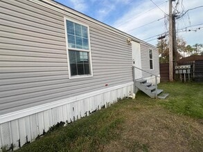 Building Photo - 5600 New Tampa Hwy