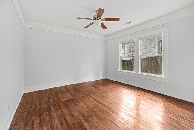 Building Photo - Stunning Newly Remodeled Birmingham Home