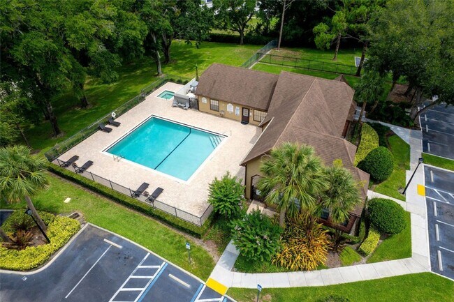 Building Photo - Amazing Location **Altamonte Condo** - 1 Bedroom