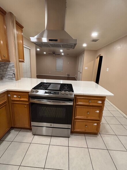Stove - 1934 July St