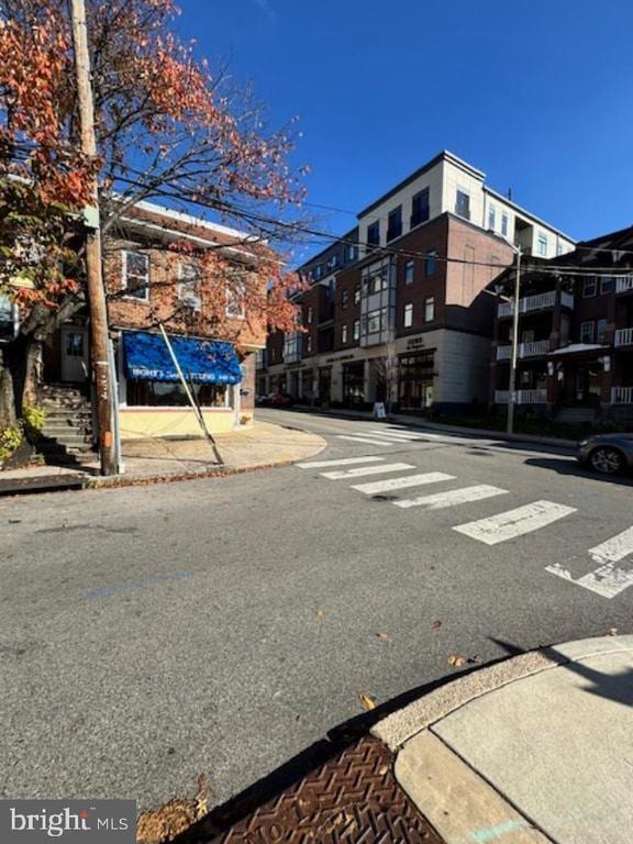 Building Photo - 4 W Athens Ave