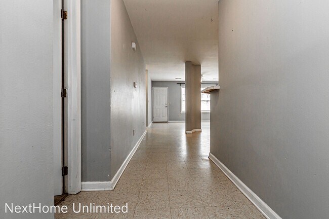 Building Photo - 3 br, 2 bath House - 311 Smith St.