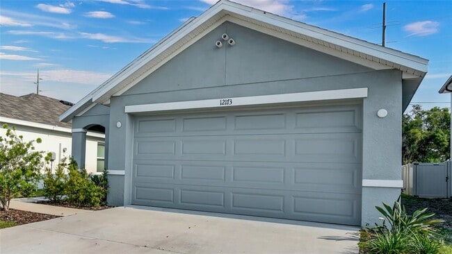 Building Photo - 12173 Downy Birch Dr