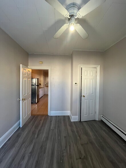 Building Photo - 67 W 53rd St