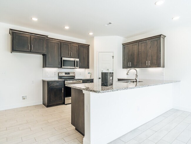 Building Photo - 2161 Wildflower Dr