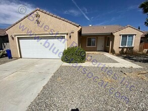 Building Photo - Just Listed !!  Single Story Home In Adela...