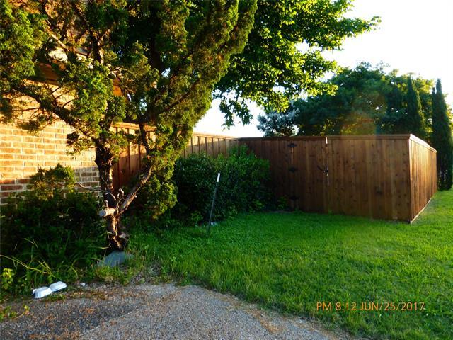 Building Photo - 16361 Lauder Ln
