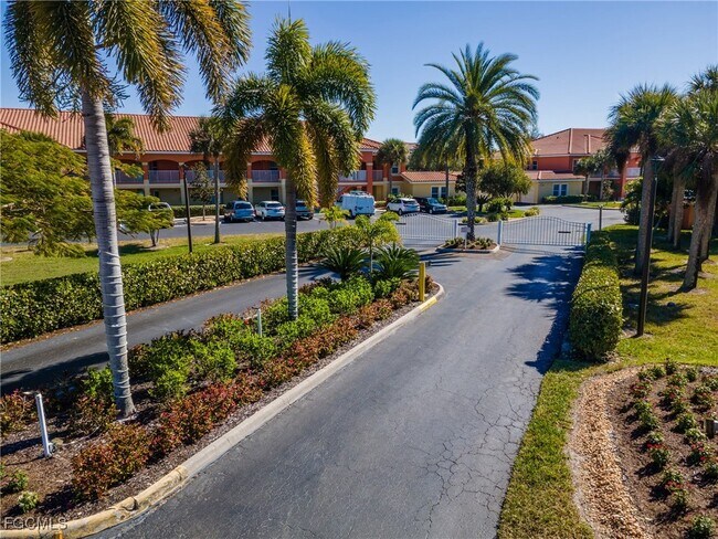 Building Photo - 15989 Mandolin Bay Dr