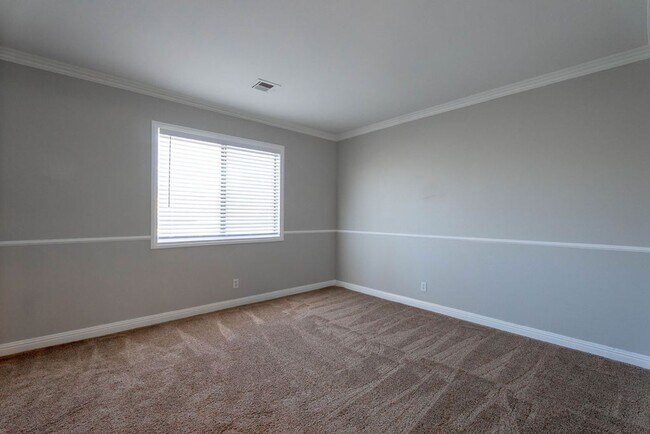 Building Photo - 5055 Stormy Cir