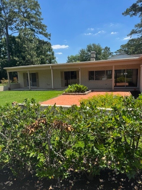 Building Photo - 6006 Bermuda Dunes Dr