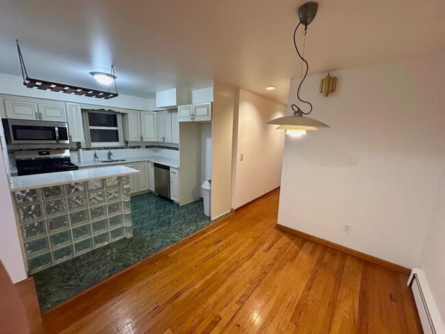 Building Photo - 4703 Cottage Ave