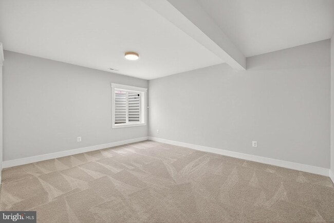 Building Photo - 513 Parkland Dr