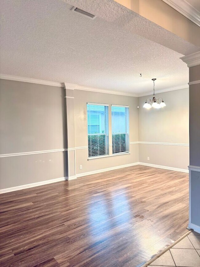 Building Photo - 116 Boatsman Way
