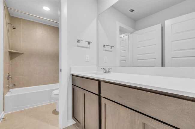 Building Photo - 8562 Blueberry Ash St