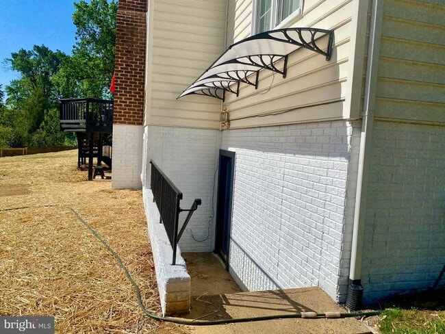 Building Photo - 7806 Birnam Wood Dr