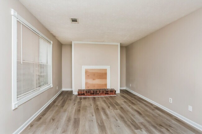 Building Photo - 5818 Calico Ct