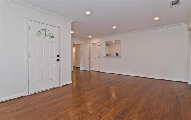 Building Photo - 4037 Park Ln