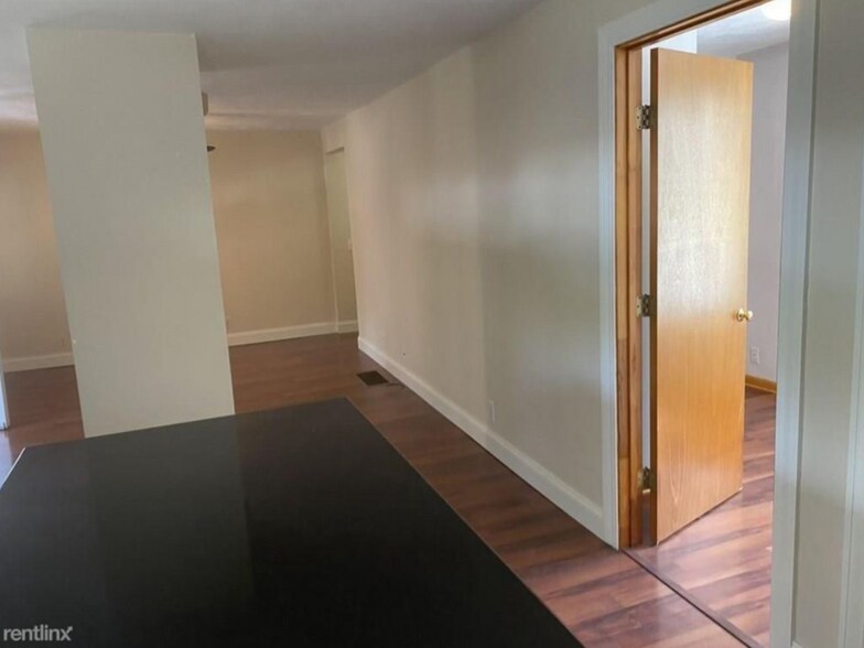 Building Photo - 60 Homer Ave