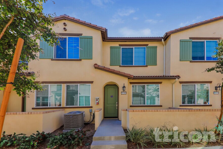 Primary Photo - 36384 Casita Ct