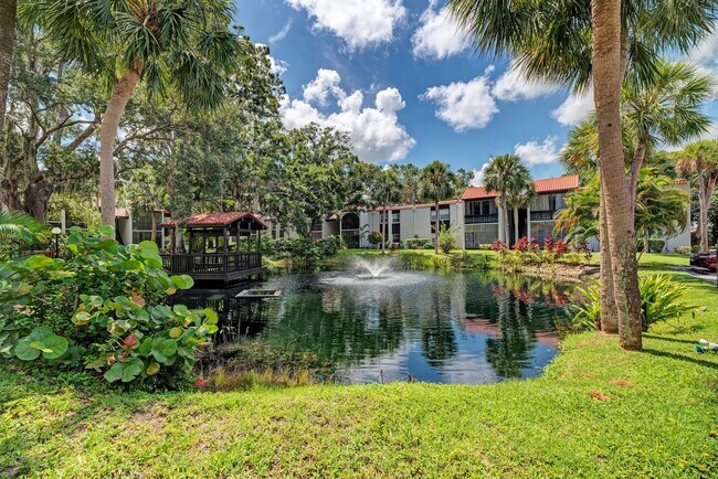 Building Photo - **AVAILABLE STARTING FEBRUARY-APRIL 2026 SEASON FOR $3200/month**