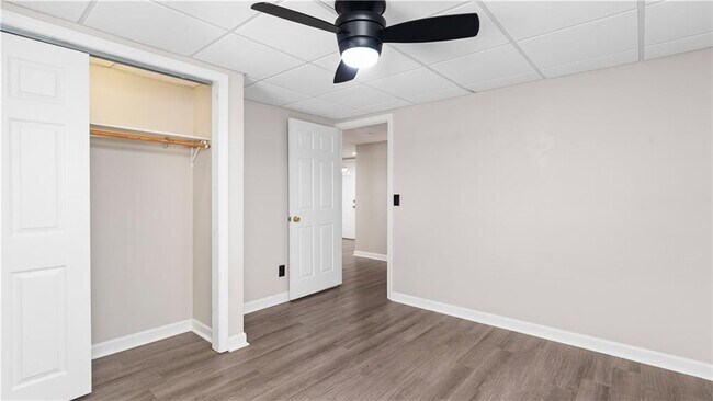 Building Photo - 15 Abbott Ave